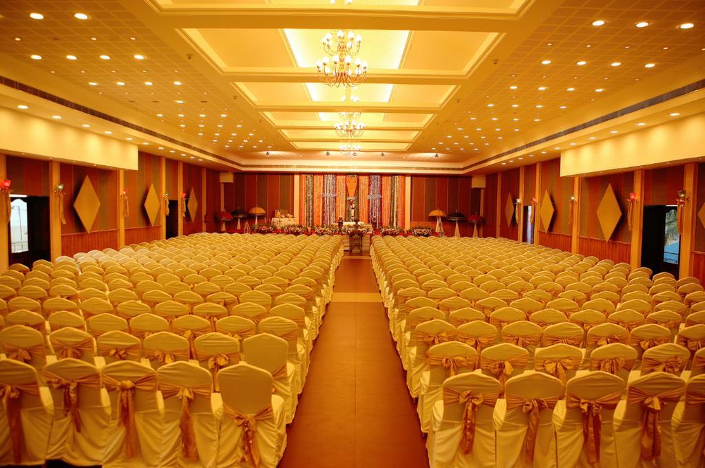 The Quilon Beach Hotel&centro de convenciones Kollam Exterior foto