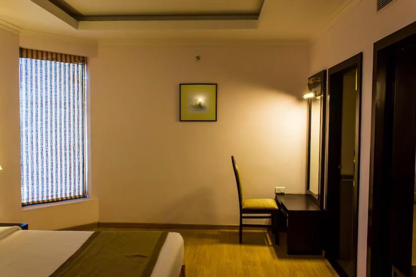 The Quilon Beach Hotel&centro de convenciones Kollam Exterior foto