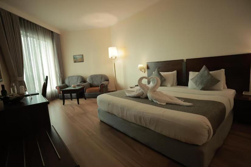 The Quilon Beach Hotel&centro de convenciones Kollam Exterior foto