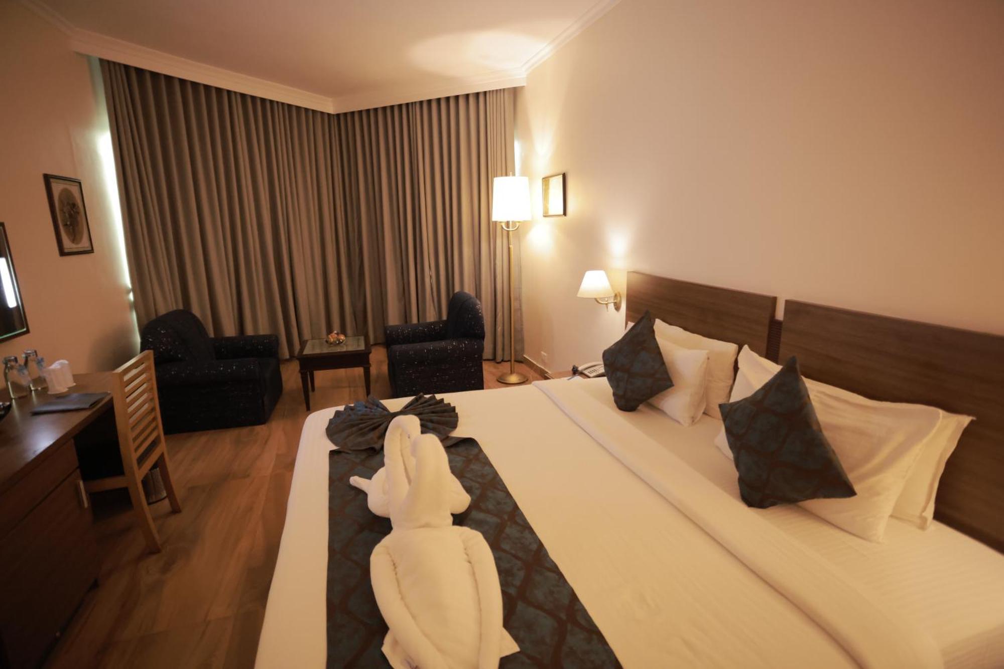 The Quilon Beach Hotel&centro de convenciones Kollam Exterior foto